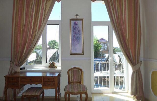 Beautiful Apartment In The Center Of Vinnitsja Eksteriør billede